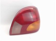 Recambio de piloto trasero derecho para ford fiesta berlina referencia OEM IAM 1044154  