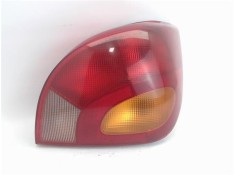 Recambio de piloto trasero derecho para ford fiesta berlina referencia OEM IAM 1044154  