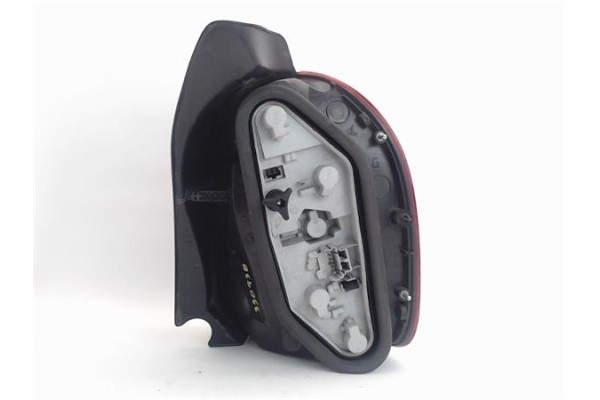 Recambio de piloto trasero izquierdo para renault modus i referencia OEM IAM 8200613078  
