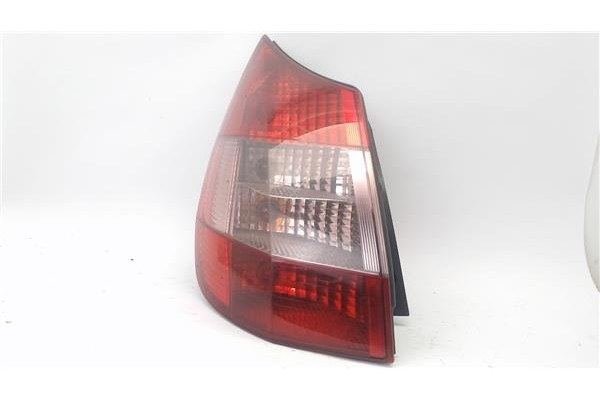 Recambio de piloto trasero izquierdo para renault scenic ii (jm) referencia OEM IAM 8200127704 8200127704E 
