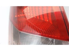Recambio de piloto trasero izquierdo para renault scenic ii (jm) referencia OEM IAM 8200127704 8200127704E 