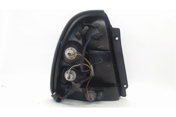 Recambio de piloto trasero derecho para daewoo nubira berlina referencia OEM IAM 96190748 311000732 
