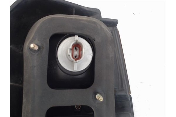 Recambio de piloto trasero izquierdo para hyundai galloper i referencia OEM IAM 92401M2  