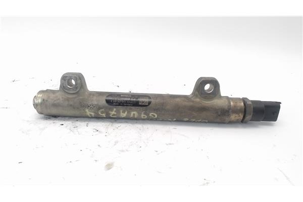 Recambio de rampa inyectora para opel movano furgón/combi 2.5 combi corto l1h1 2.8t referencia OEM IAM 93161149  