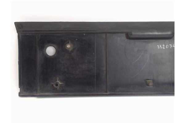 Recambio de moldura porton trasero para honda civic (af-as) referencia OEM IAM 75520SH3010  