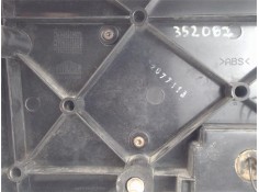 Recambio de piloto trasero central para saab 900 berlina referencia OEM IAM 4481677  