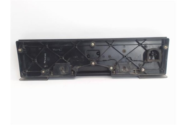 Recambio de piloto trasero central para saab 900 berlina referencia OEM IAM 4481677  