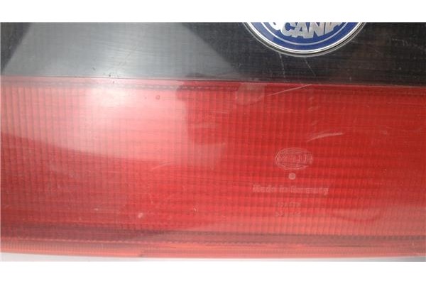 Recambio de piloto trasero central para saab 9000 cs referencia OEM IAM 4521175  