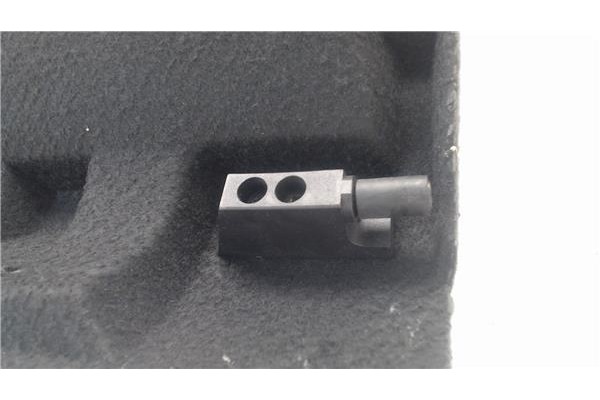 Recambio de bandeja trasero para seat ibiza (6k1) referencia OEM IAM 6K6867769G53C  