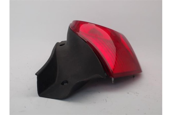 Recambio de piloto trasero izquierdo para renault clio iii referencia OEM IAM 8200459962  