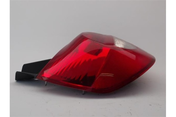 Recambio de piloto trasero izquierdo para renault clio iii referencia OEM IAM 8200459962  