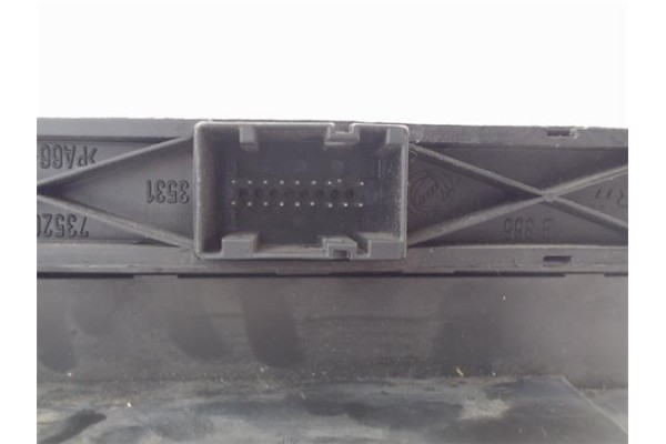 Recambio de mandos climatizador para alfa romeo 147 (190) 1.6 ts 105 collezione referencia OEM IAM 156051369  