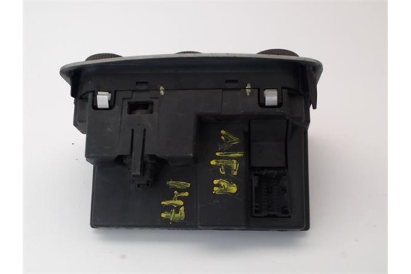 Recambio de mandos climatizador para alfa romeo 147 (190) 1.6 ts 105 collezione referencia OEM IAM 156051369  