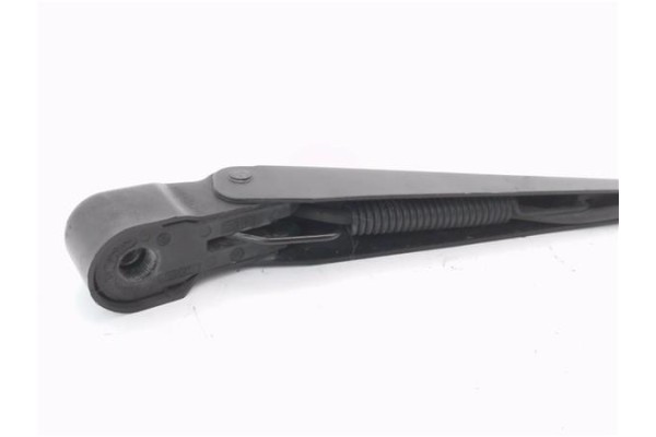 Recambio de brazo limpiaparabrisas trasero para citroen berlingo 2.0 600 hdi furg. referencia OEM IAM 6429K8  