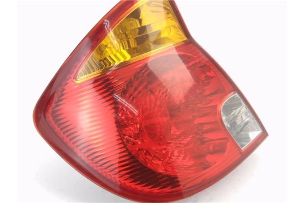 Recambio de piloto trasero izquierdo para hyundai accent (lc) 1.3 gl 4p referencia OEM IAM 92401257  