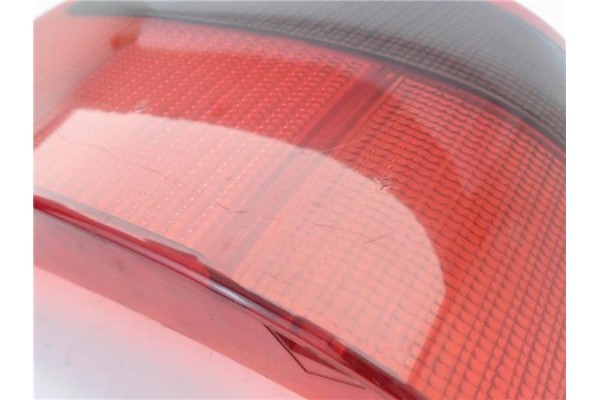 Recambio de piloto trasero derecho para citroen zx 1.4i x referencia OEM IAM 95656611  