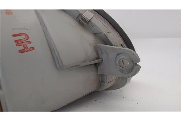 Recambio de faro delantero izquierdo para daewoo nubira berlina referencia OEM IAM 96272015  