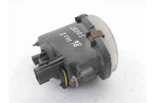 Recambio de faro antiniebla derecho para daewoo lanos 1.4 i referencia OEM IAM 96303262  
