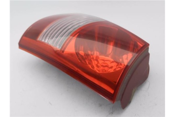 Recambio de piloto trasero derecho para kia picanto (sa) 1.0 concept referencia OEM IAM 9240207010  