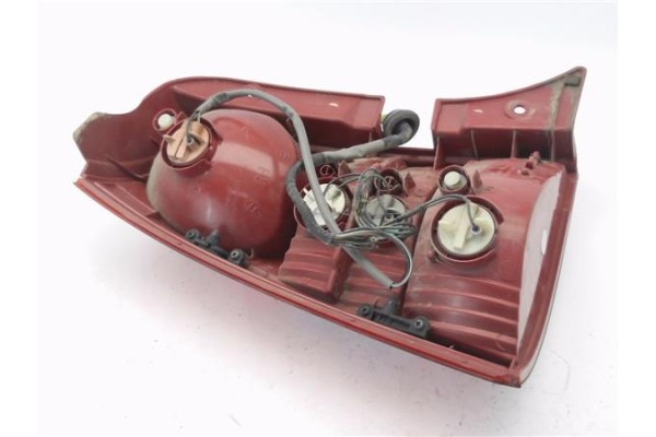 Recambio de piloto trasero derecho para kia picanto (sa) 1.0 concept referencia OEM IAM 9240207010  