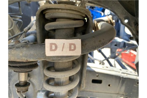 Recambio de brazo superior delantero dcho para toyota land cruiser (j12) 3.0 d-4d (kdj120) referencia OEM IAM 4861060050  