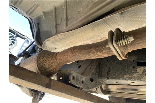 Recambio de catalizador para toyota land cruiser (j12) 3.0 d-4d (kdj120) referencia OEM IAM 1741030100  