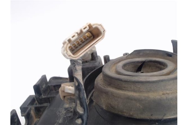 Recambio de faro delantero dcho para mitsubishi montero (v20/v40) 2.8 d a las 4 ruedas (v46w, v26w) referencia OEM IAM   