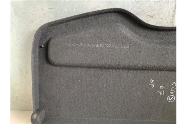 Recambio de bandeja trasero para renault clio iii referencia OEM IAM 8200399776  