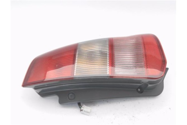 Recambio de piloto trasero derecho para mitsubishi space star (dg0) 1.3 1300 referencia OEM IAM MR586014  