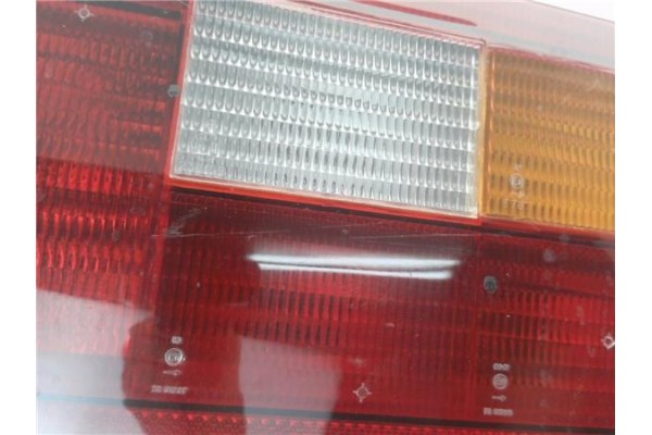 Recambio de piloto trasero derecho para rover montego 1.6 referencia OEM IAM A0198490  