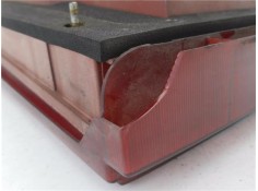 Recambio de piloto trasero derecho para rover montego 1.6 referencia OEM IAM A0198490  