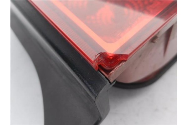 Recambio de piloto trasero derecho para kia cerato (ld) 1.5 lx crdi berlina (4-ptas.) referencia OEM IAM 924022F210  
