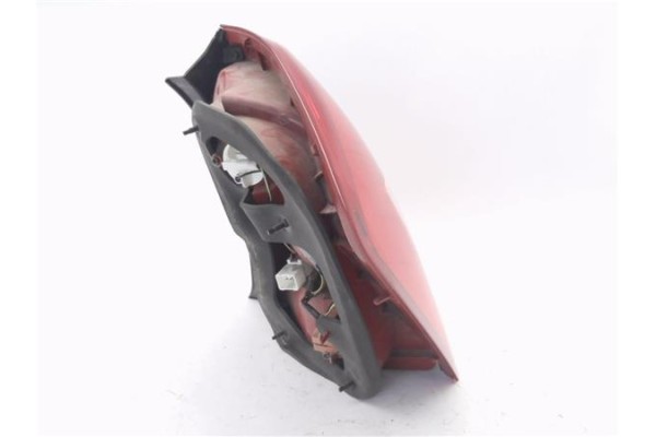 Recambio de piloto trasero izquierdo para kia cerato (ld) 1.5 lx crdi berlina (4-ptas.) referencia OEM IAM 924012F210  