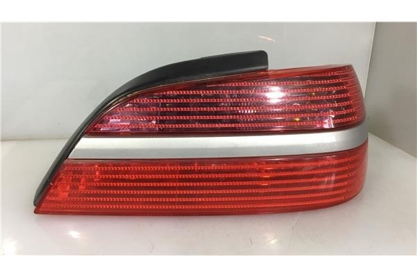 Recambio de piloto trasero derecho para peugeot 406 berlina (s1/s2) 2.0 hdi 110 referencia OEM IAM 9630364777  