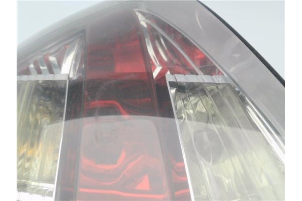 Recambio de piloto trasero izquierdo para fiat stilo (192) 1.2 16v referencia OEM IAM 46823706  