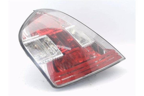 Recambio de piloto trasero izquierdo para fiat stilo (192) 1.2 16v referencia OEM IAM 46823706  