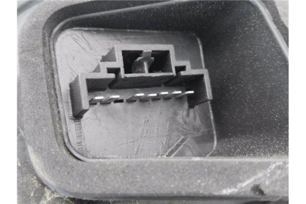 Recambio de piloto trasero izquierdo para fiat stilo (192) 1.2 16v referencia OEM IAM 46823706  