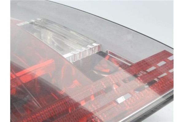 Recambio de piloto trasero izquierdo para fiat stilo (192) 1.2 16v referencia OEM IAM 46823706  