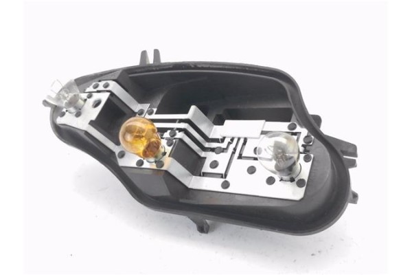 Recambio de portalampara piloto trasero izdo para citroen c3 1.0 attraction referencia OEM IAM 6350KQ  