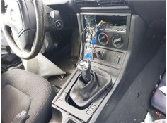 Recambio de consola para bmw serie z3 roadster (e36) 1.8 referencia OEM IAM 51168397527 51168398850 