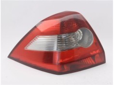 Recambio de piloto trasero izquierdo para renault megane ii sedán (lm0/1_) 1.5 dci referencia OEM IAM 8200142682  