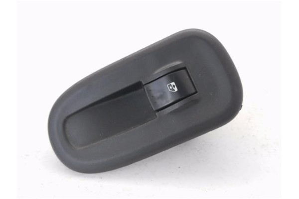 Recambio de mando elevalunas delantero derecho para renault master iii combi 2.3 l1h1 3,0t referencia OEM IAM 8200548968  
