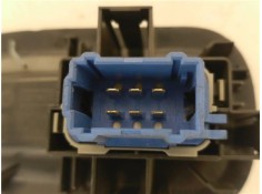 Recambio de mando elevalunas delantero derecho para renault master iii combi 2.3 l1h1 3,0t referencia OEM IAM 8200548968  