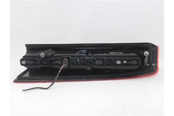 Recambio de piloto trasero izquierdo para renault master iii combi 2.3 l1h1 3,0t referencia OEM IAM 265550023R 17148500 