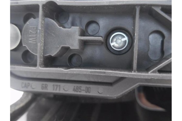 Recambio de piloto trasero izquierdo para renault master iii combi 2.3 l1h1 3,0t referencia OEM IAM 265550023R 17148500 