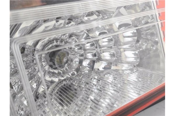 Recambio de piloto trasero izquierdo para renault master iii combi 2.3 l1h1 3,0t referencia OEM IAM 265550023R 17148500 