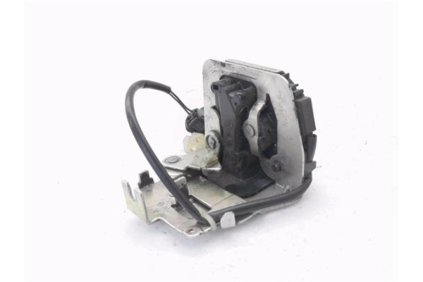 Recambio de cierre electromagnetico trasero derecho para renault master iii combi 2.3 l1h1 3,0t referencia OEM IAM I120009  