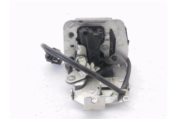 Recambio de cierre electromagnetico trasero derecho para renault master iii combi 2.3 l1h1 3,0t referencia OEM IAM I120009  