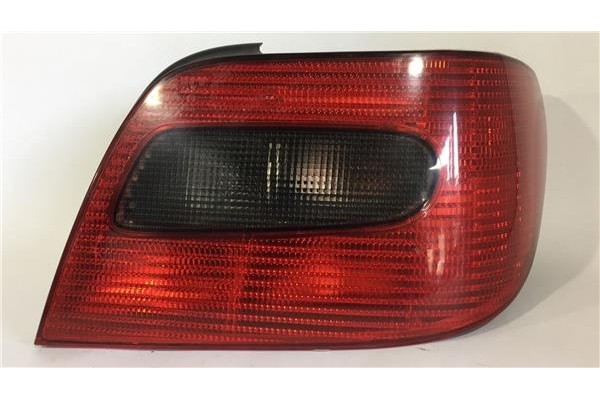Recambio de piloto trasero derecho para citroen xsara berlina (1997) 1.9 td referencia OEM IAM   