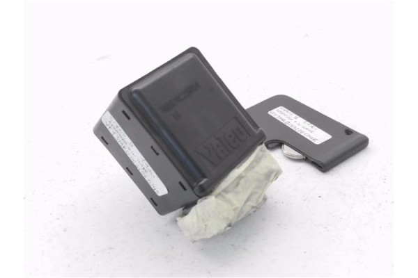 Recambio de modulo electronico para renault scenic ii (jm) 1.9 dynamique referencia OEM IAM 8200033233  